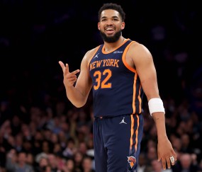 九游娱乐官网-关于波尔图训练开放日，冲刺阶段篮板制胜引欢呼，NBA常规赛在即，身体对抗强度拉满的信息